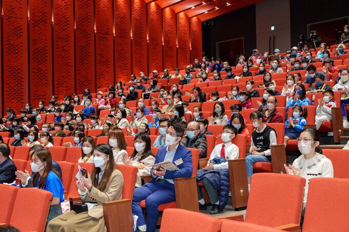 Gallery image of 「中華文化節」暨「國學杯《論語》毛筆書法比賽」頒獎典禮 - 7